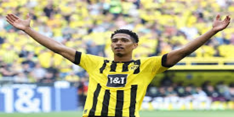 贝林厄姆的皇马新征程：顶级中场的崛起-雷速体育