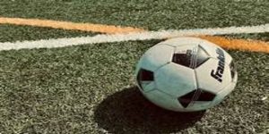 绿茵场上的隐喻—足球与自我认同 - 雷速体育