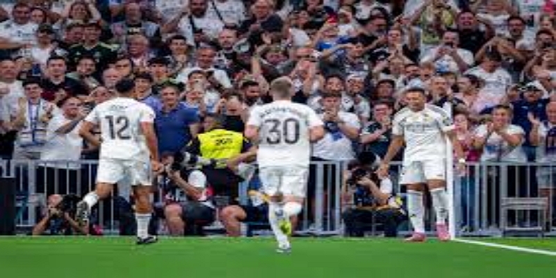 裁判泪洒发布会：情绪与家庭伤害 -雷速体育